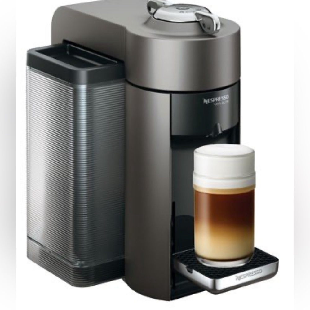 Nespresso VertuoLine Evoluo Capsule Coffee Machine for Espresso or Lungo,